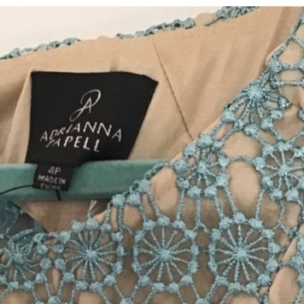 🖤5/$25 Adriana Papell Lace chrochet dress open back blue sea foam trim detail NW - Picture 9 of 16